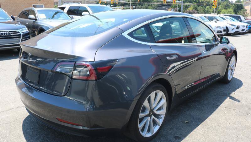 Used 2020 Tesla Model 3 Standard Range RWD image 7