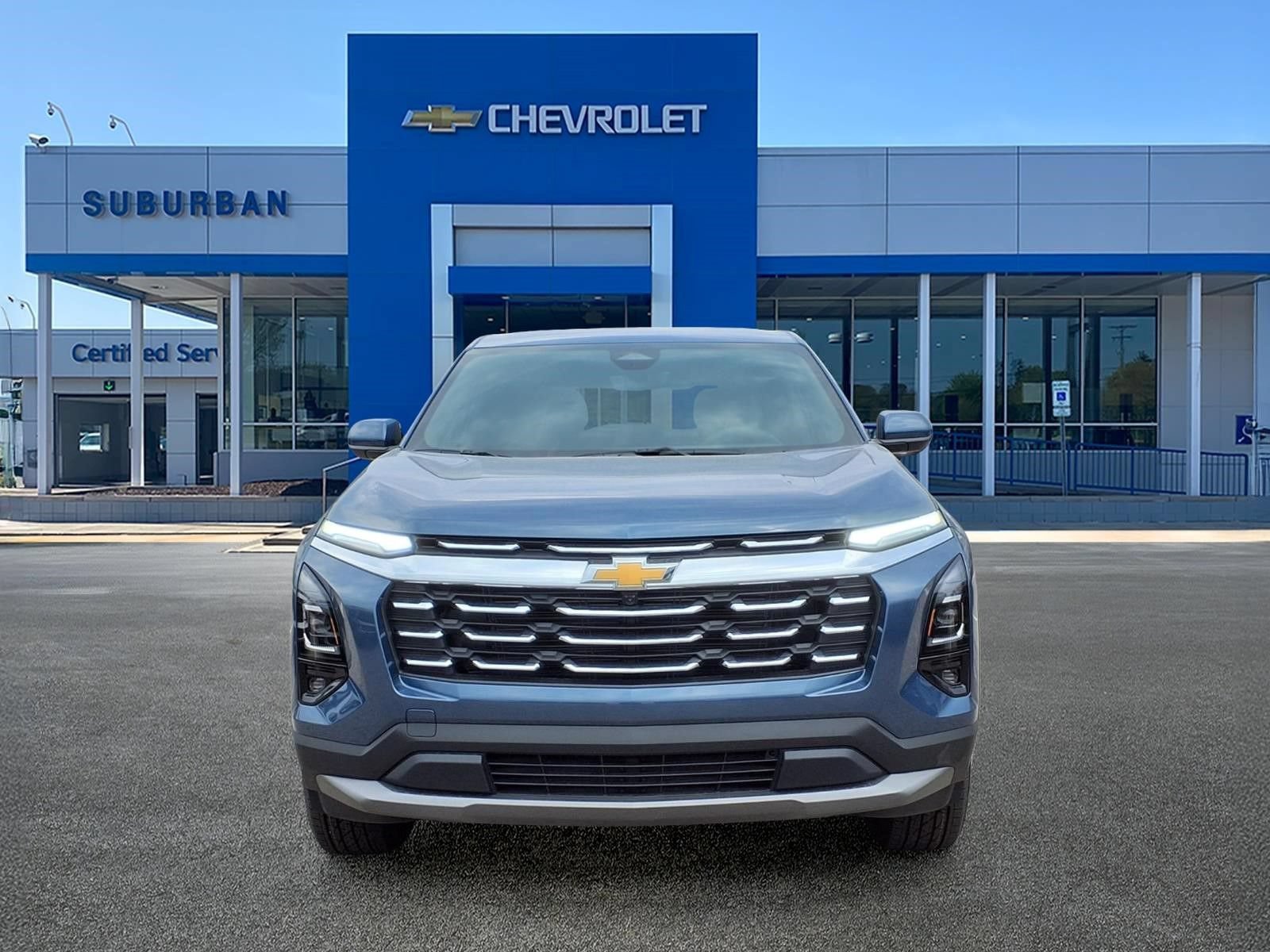 New 2026 Chevrolet Equinox LT w/ Convenience Package II FWD image 2