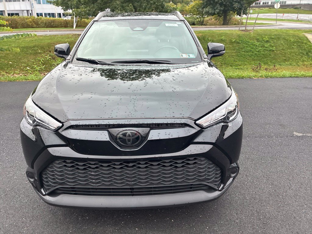 Used 2024 Toyota Corolla Cross AWD Hybrid w/ Moonroof Package image 20