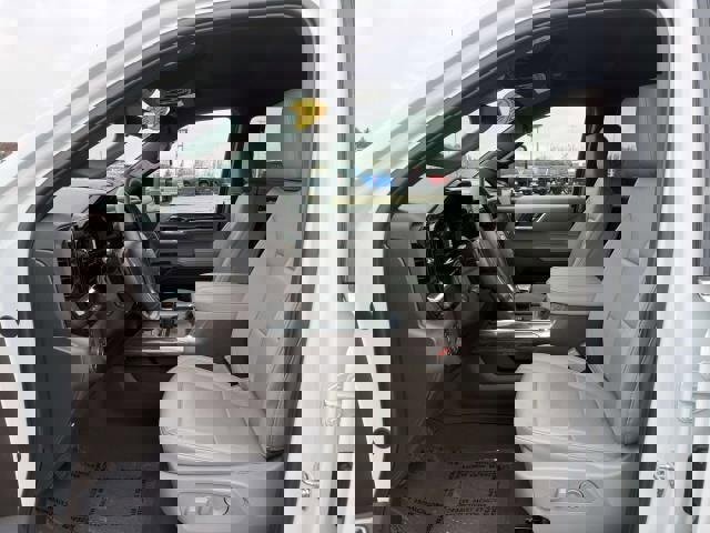 Certified 2024 Chevrolet Silverado 1500 LTZ w/ Technology Package image 11