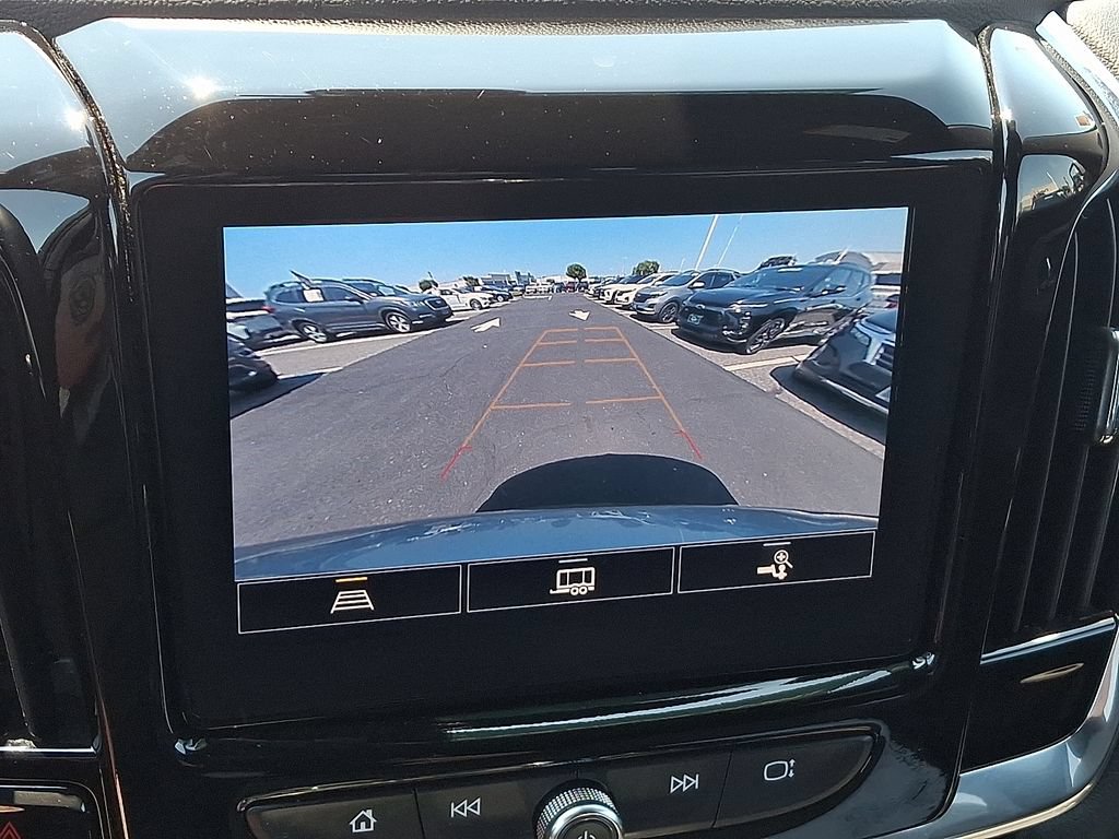 Certified 2023 Chevrolet Traverse LT FWD image 19