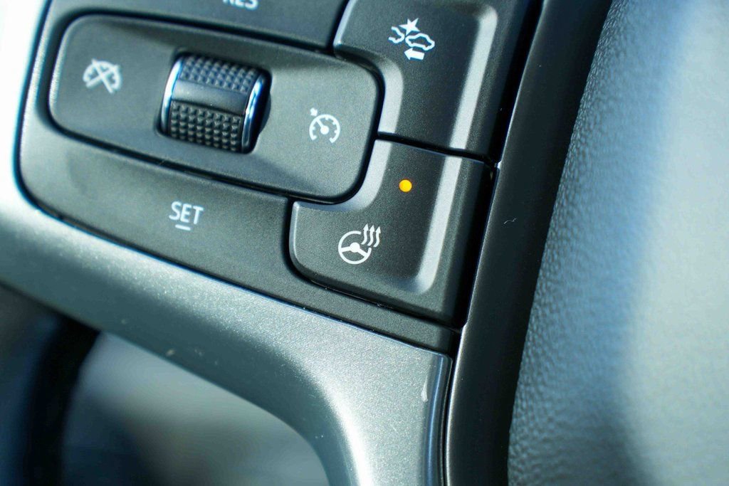 Used 2023 Chevrolet Silverado 1500 LT image 40