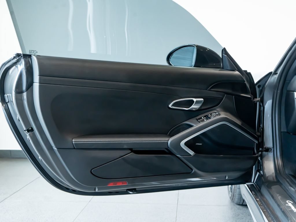 Certified 2025 Porsche 718 Cayman RWD image 12