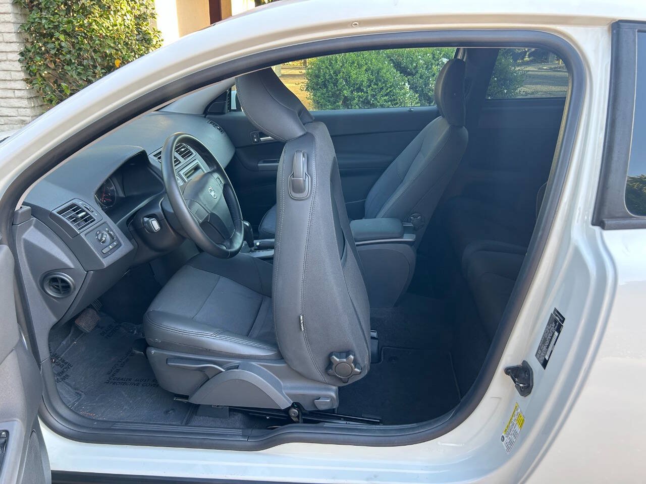 Used 2009 Volvo C30 FWD image 29