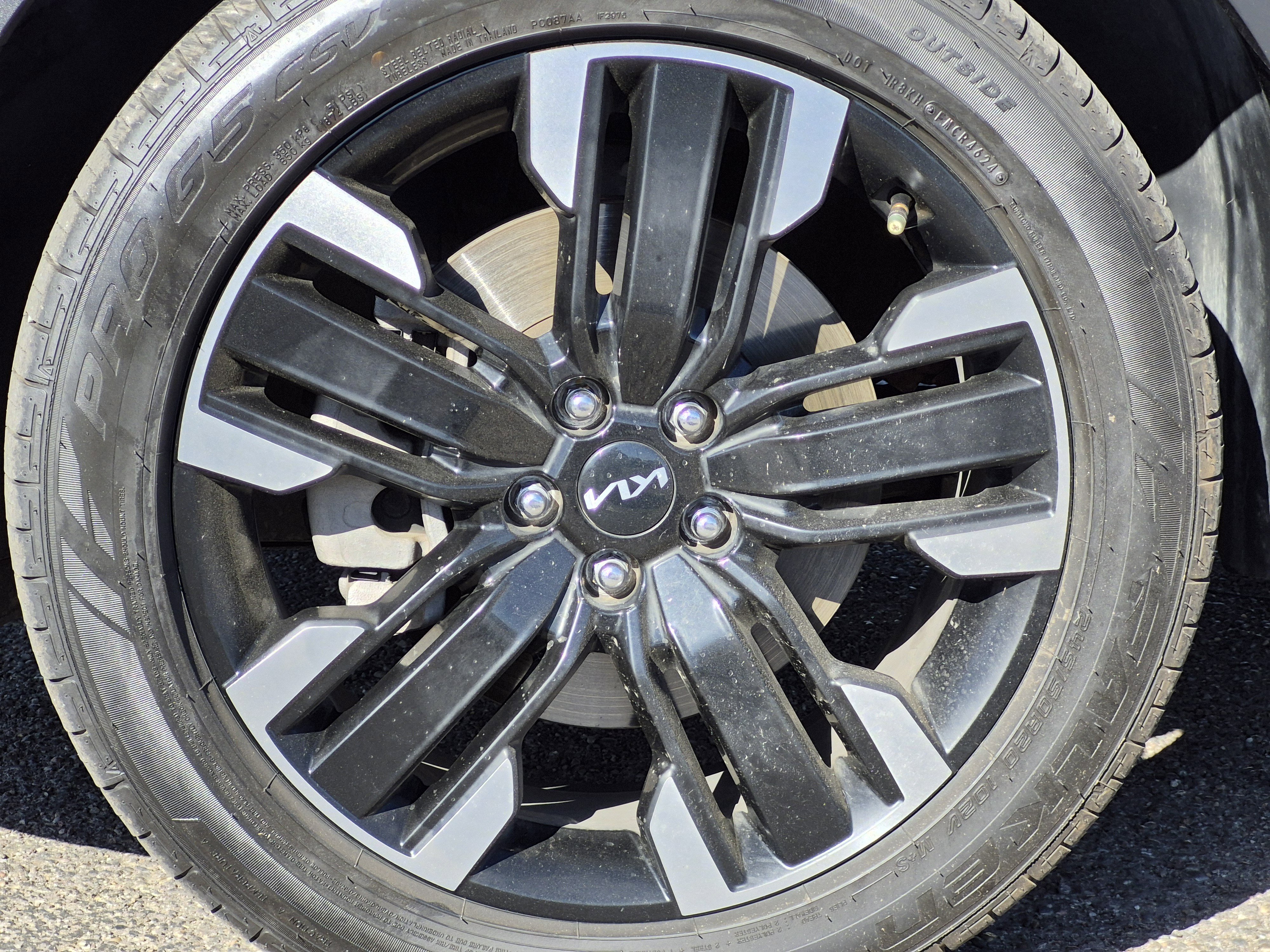 Used 2024 Kia Telluride SX Prestige image 11