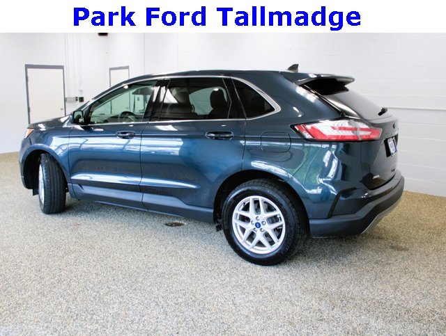 Used 2022 Ford Edge SEL image 2
