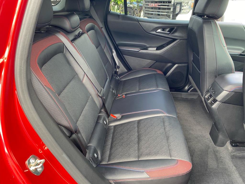 Used 2025 Chevrolet Equinox RS w/ Safety and Technology Package AWD/4WD image 25