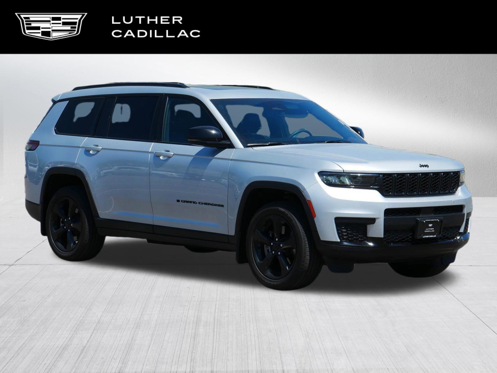 Used 2023 Jeep Grand Cherokee L Laredo AWD/4WD image 1
