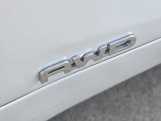 Used 2026 Toyota Highlander XLE image 10