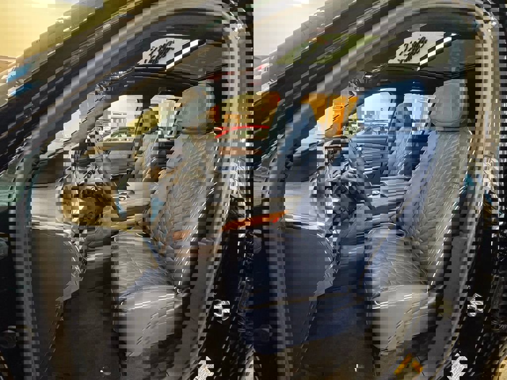 New 2026 Cadillac Vistiq Premium Luxury image 5