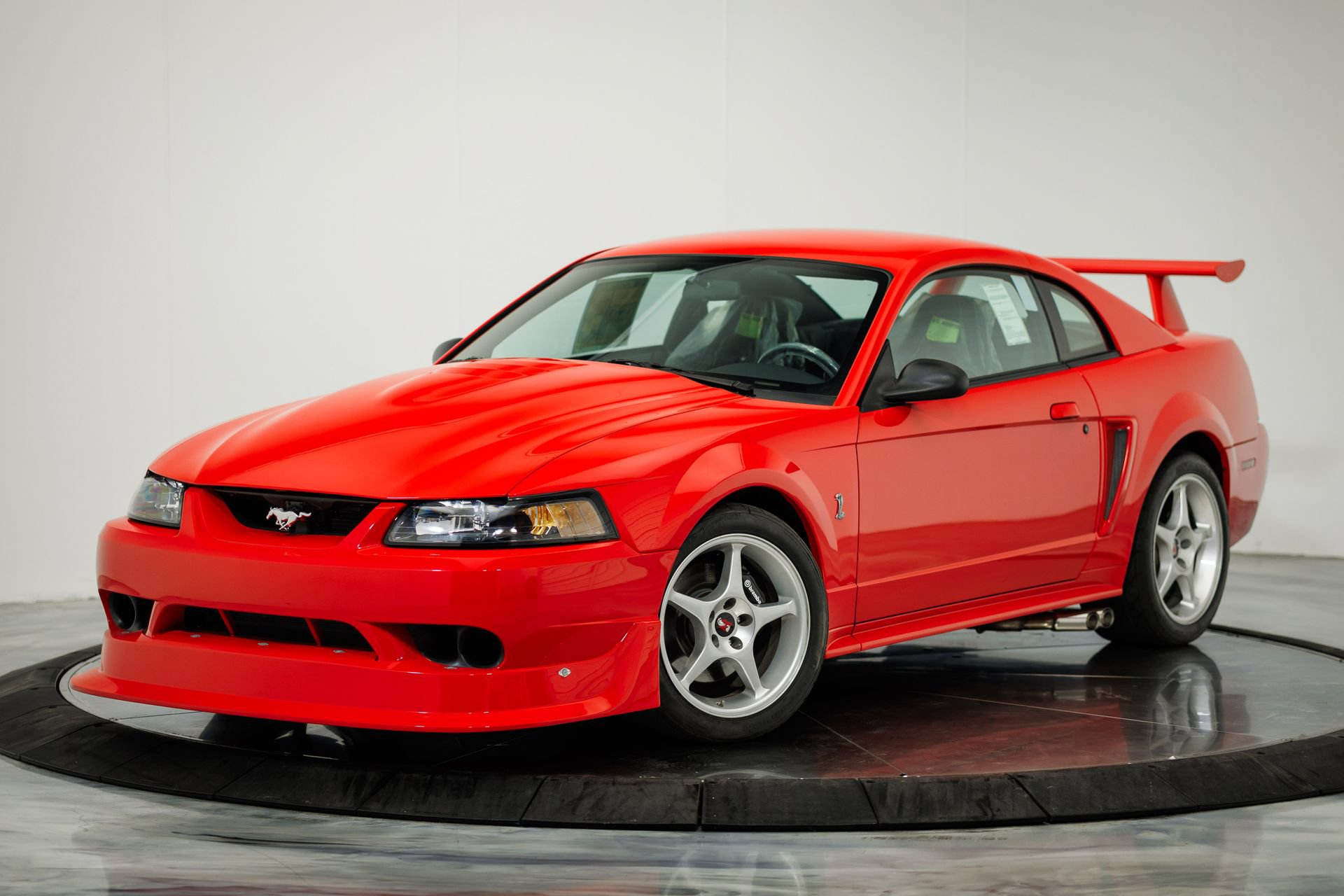 Used 2000 Ford Mustang Cobra RWD image 26
