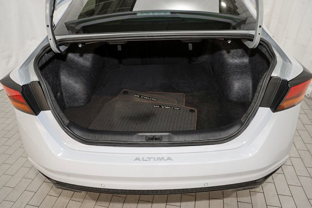 Certified 2024 Nissan Altima 2.0 SR image 5
