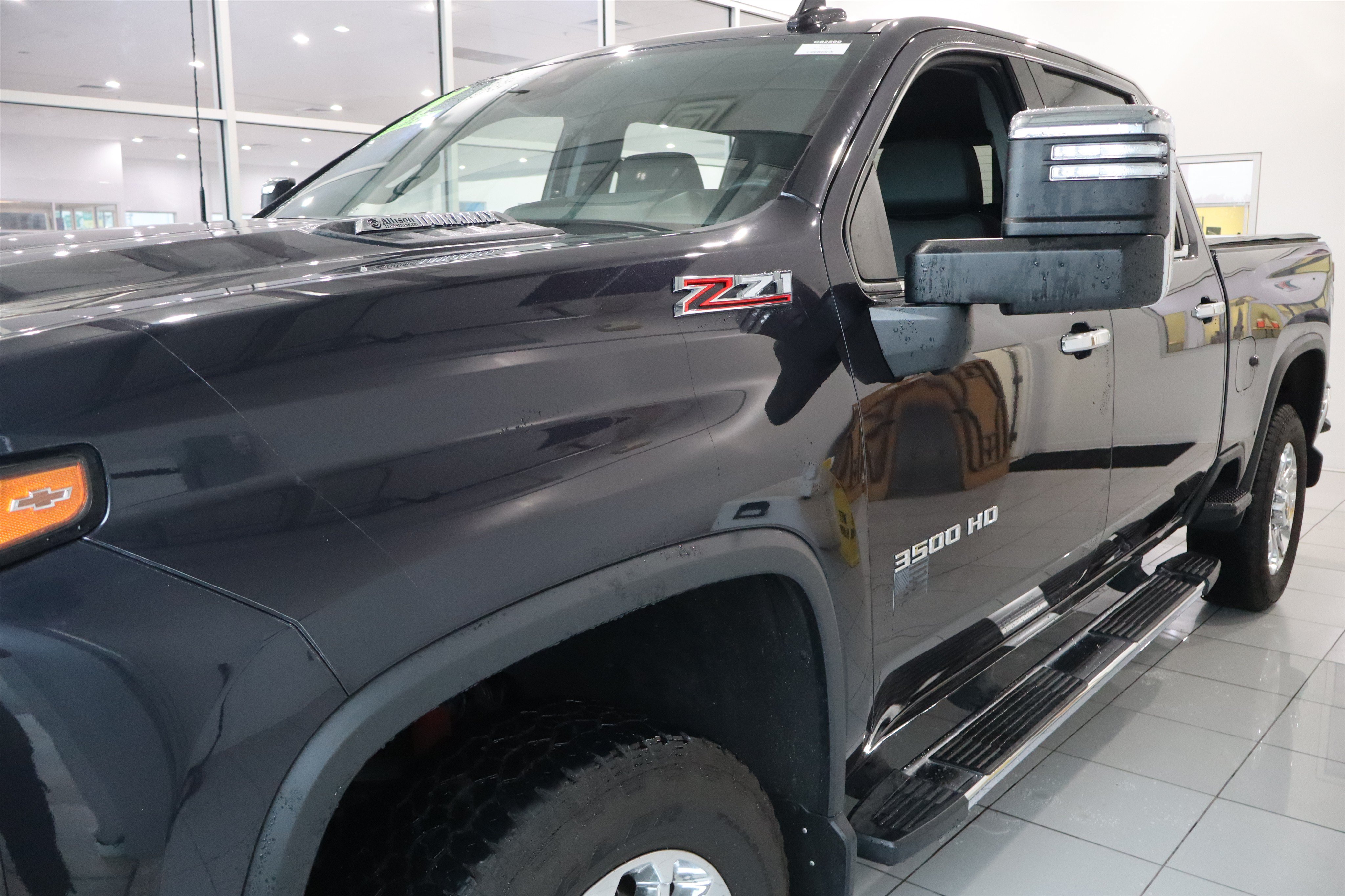 Used 2024 Chevrolet Silverado 3500 LTZ w/ LTZ Premium Package AWD/4WD image 12