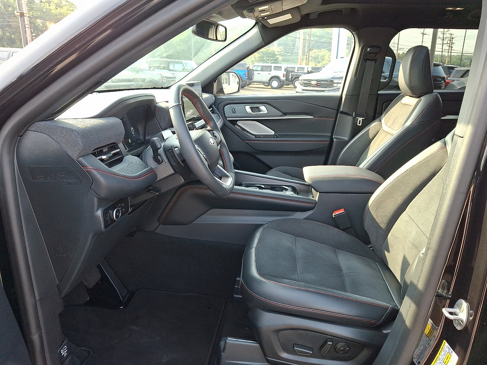 Used 2026 Ford Explorer ST w/ Sun And Sound Package AWD/4WD image 14
