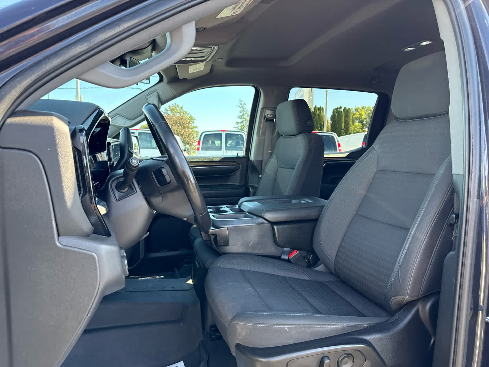 Certified 2022 Chevrolet Silverado 1500 LT AWD/4WD image 11