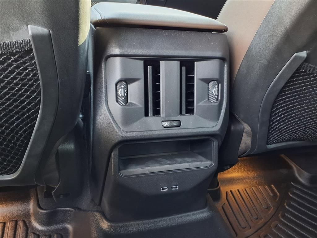 Used 2025 BMW X3 xDrive30i w/ Premium Package image 25