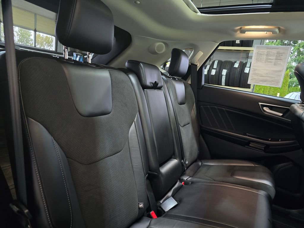 Used 2018 Ford Edge Sport w/ Equipment Group 401A image 28