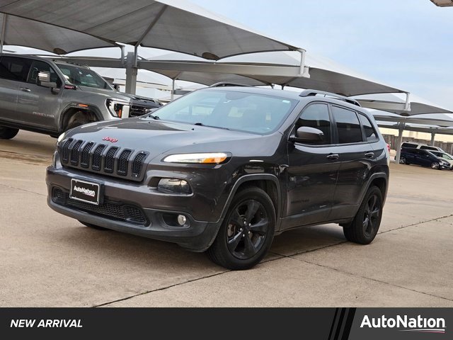Used 2015 Jeep Cherokee Latitude w/ Comfort/Convenience Group