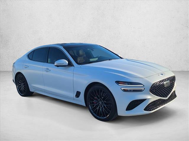 Used 2022 Genesis G70 3.3T Launch Edition RWD image 3