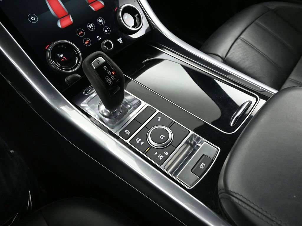 Used 2020 Land Rover Range Rover Sport HST image 40