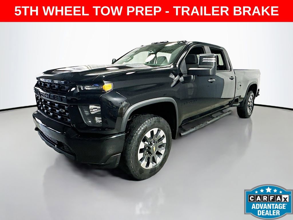 Used 2021 Chevrolet Silverado 2500 Custom w/ Custom Value Package image 2