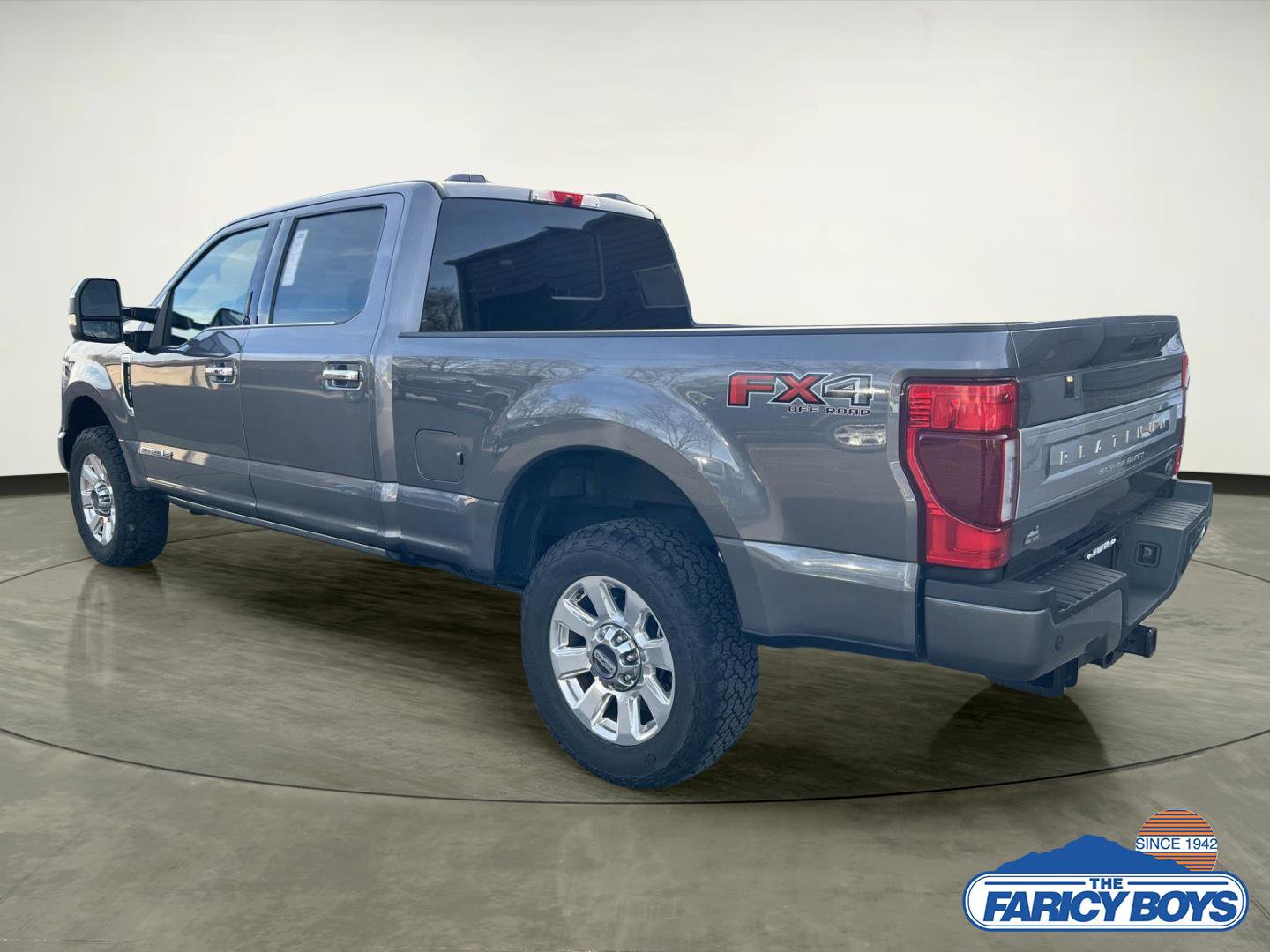 Used 2021 Ford F250 Platinum w/ FX4 Off-Road Package image 2