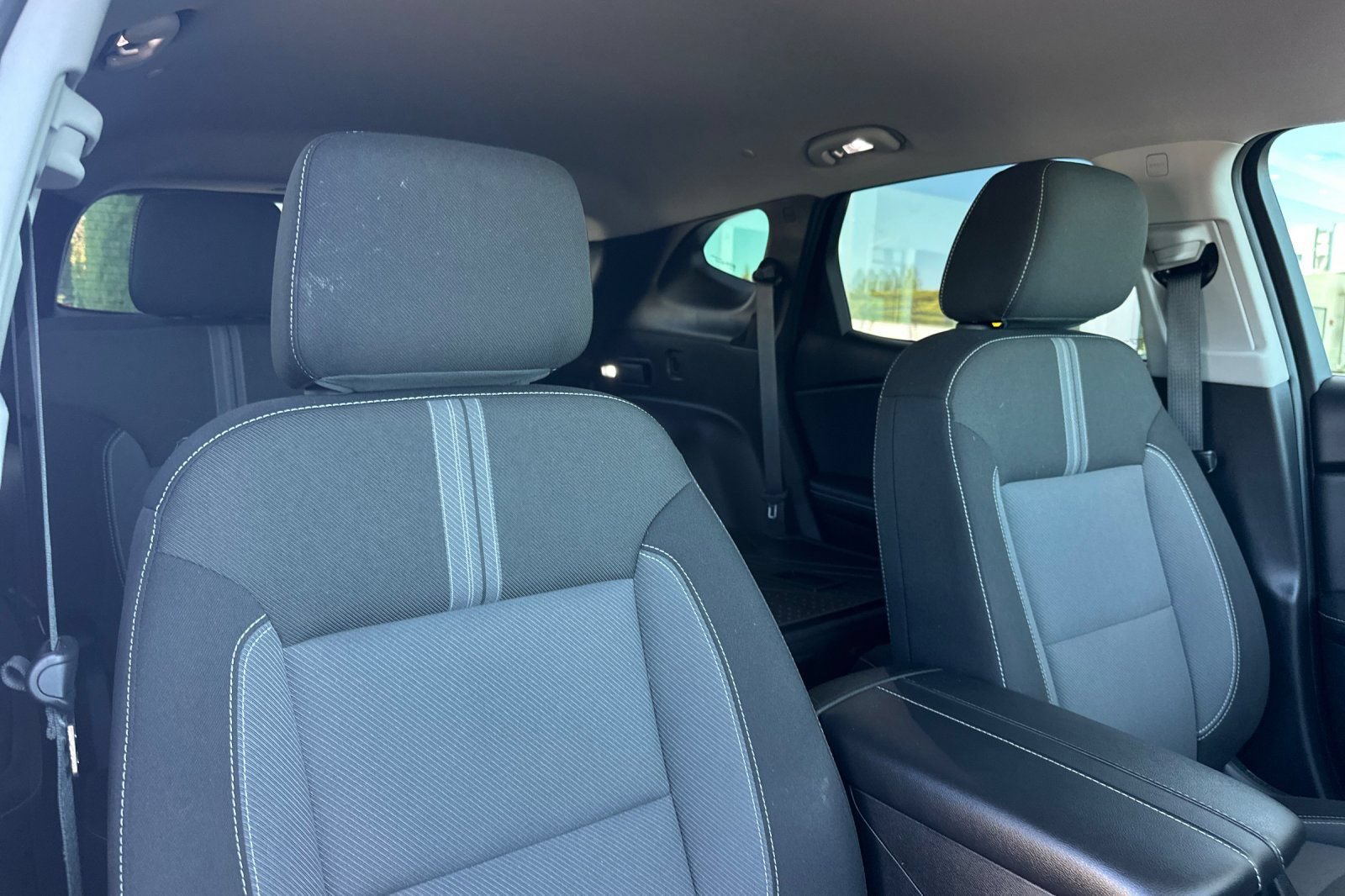 Used 2024 Chevrolet Blazer LT w/ Convenience Package FWD image 17