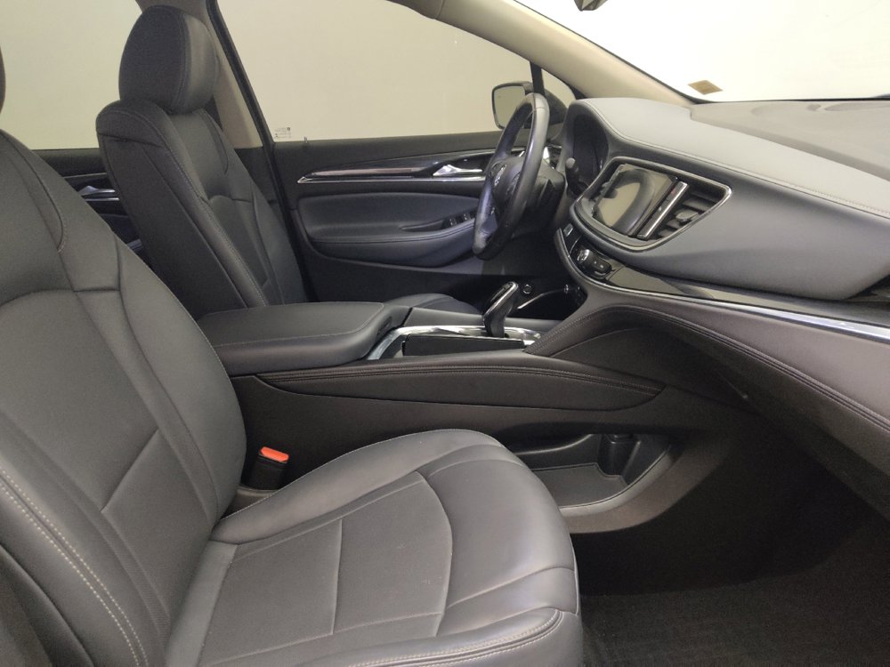 Used 2021 Buick Enclave Essence FWD image 21