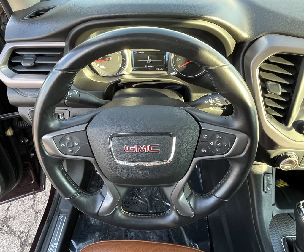 Certified 2018 GMC Acadia SLT AWD/4WD image 12