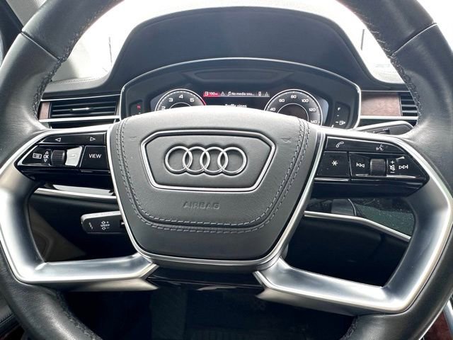Used 2023 Audi A8 L 3.0T image 11