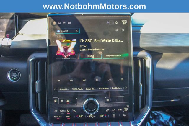 Used 2024 GMC Acadia AT4 image 22