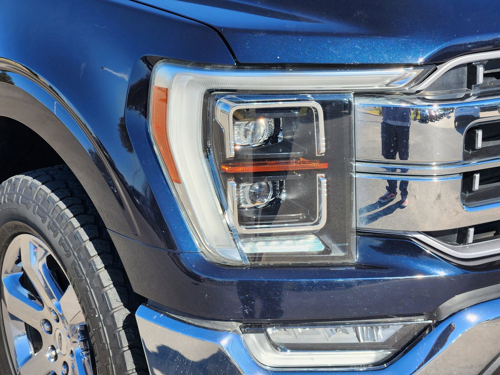 Used 2021 Ford F150 Lariat w/ Equipment Group 502A High image 10