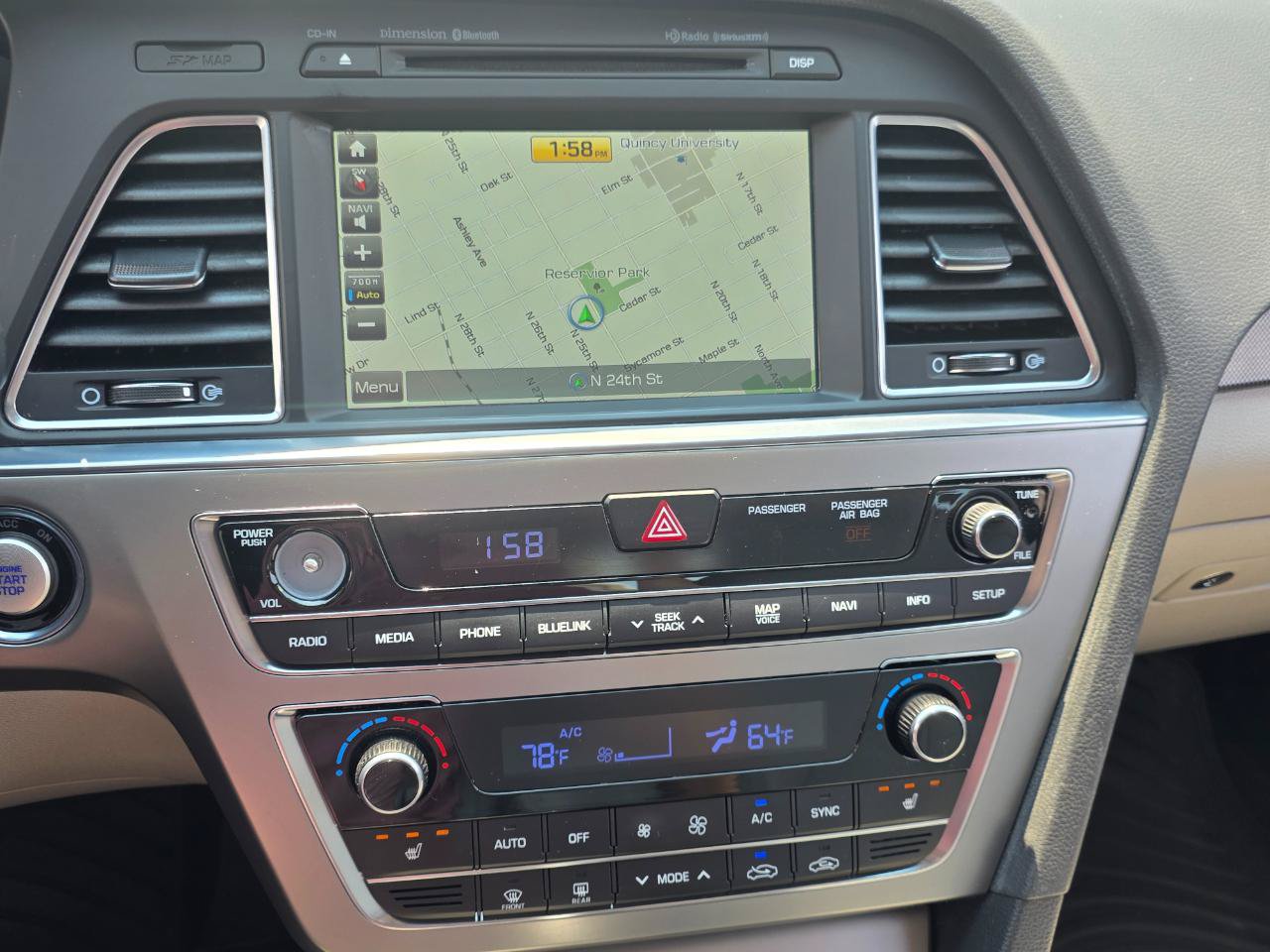 Used 2016 Hyundai Sonata Sport w/ Option Group 03 FWD image 4