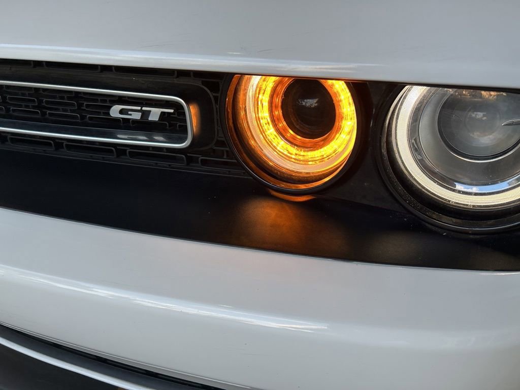 Used 2022 Dodge Challenger GT image 14