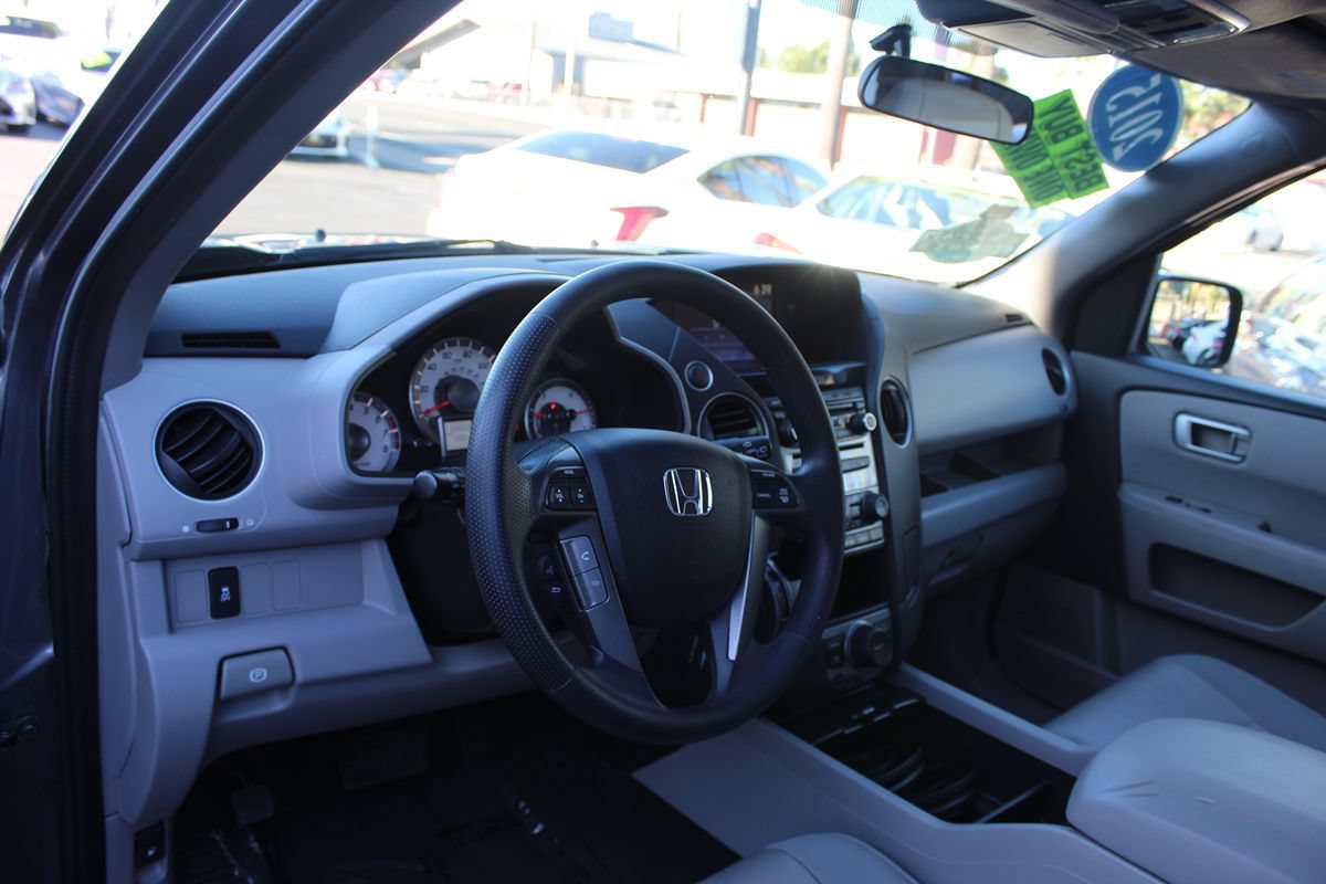 Used 2015 Honda Pilot SE image 16