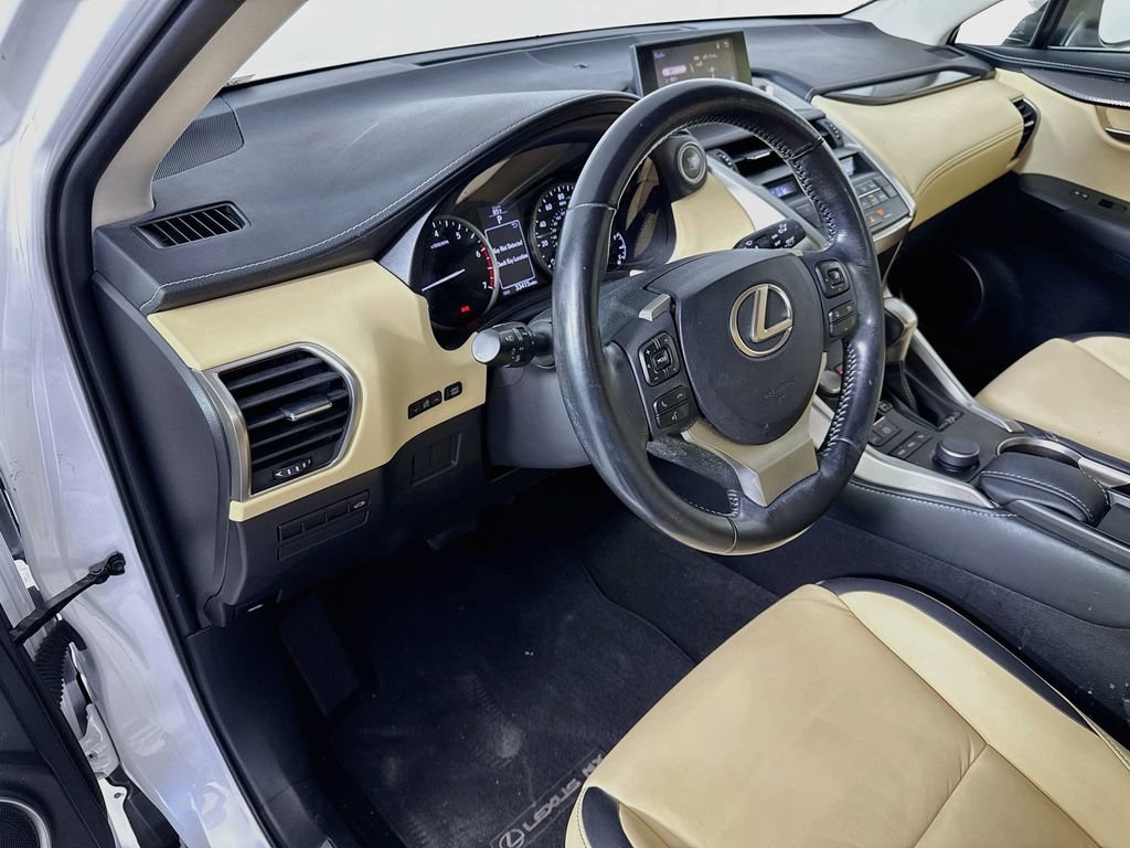 Used 2016 Lexus NX 200t FWD image 9