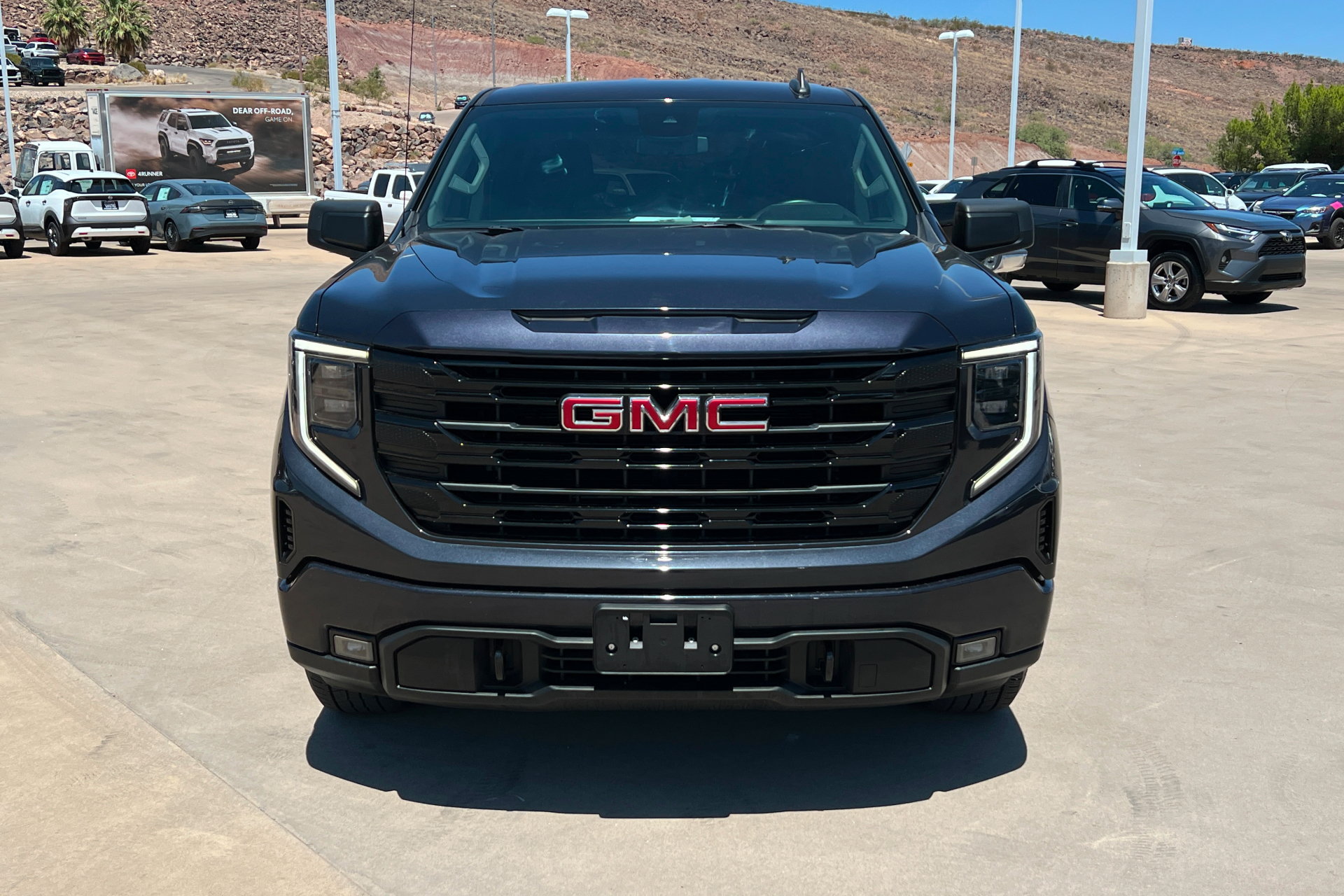 Used 2024 GMC Sierra 1500 Elevation RWD image 9