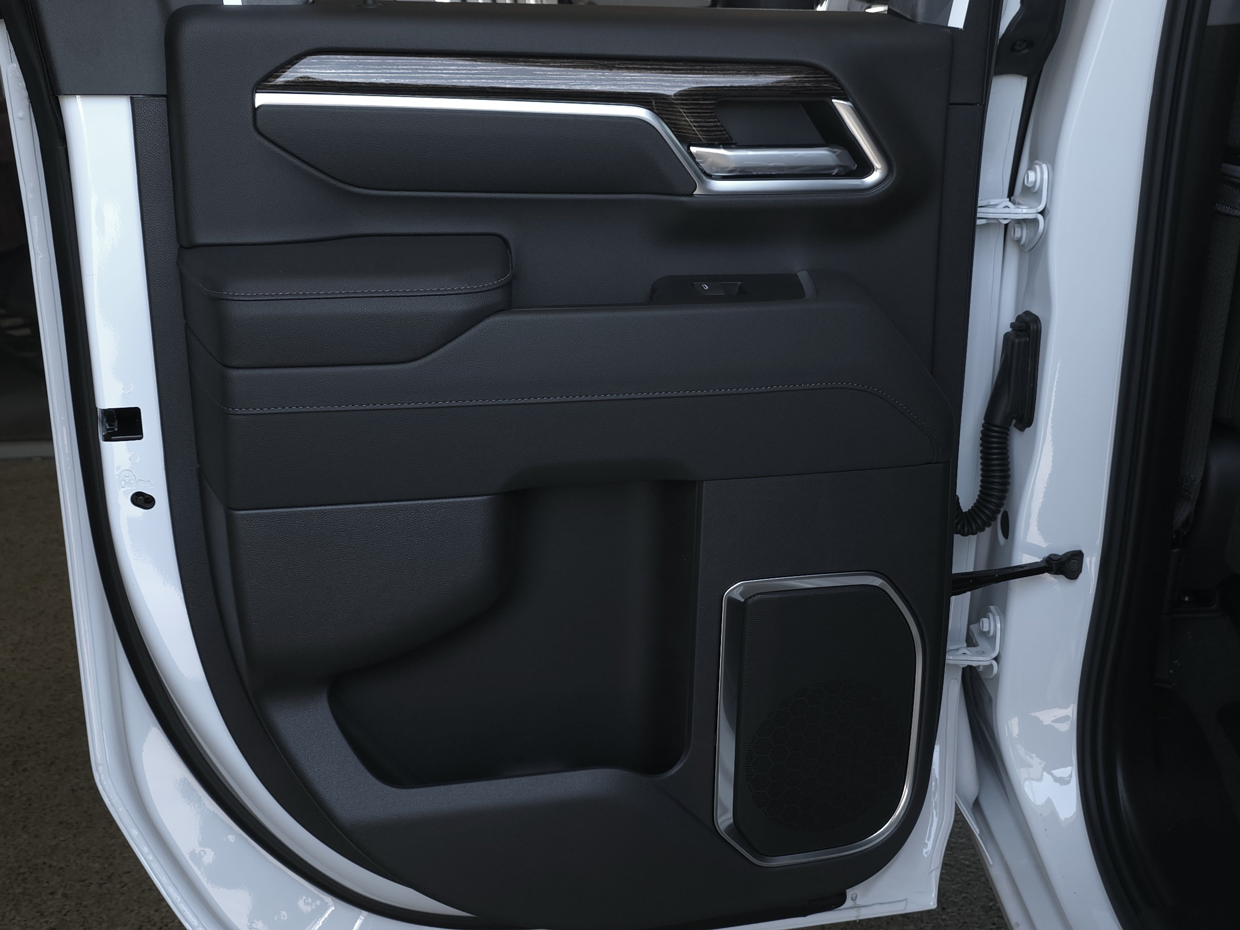 New 2026 GMC Sierra 2500 SLE AWD/4WD image 28