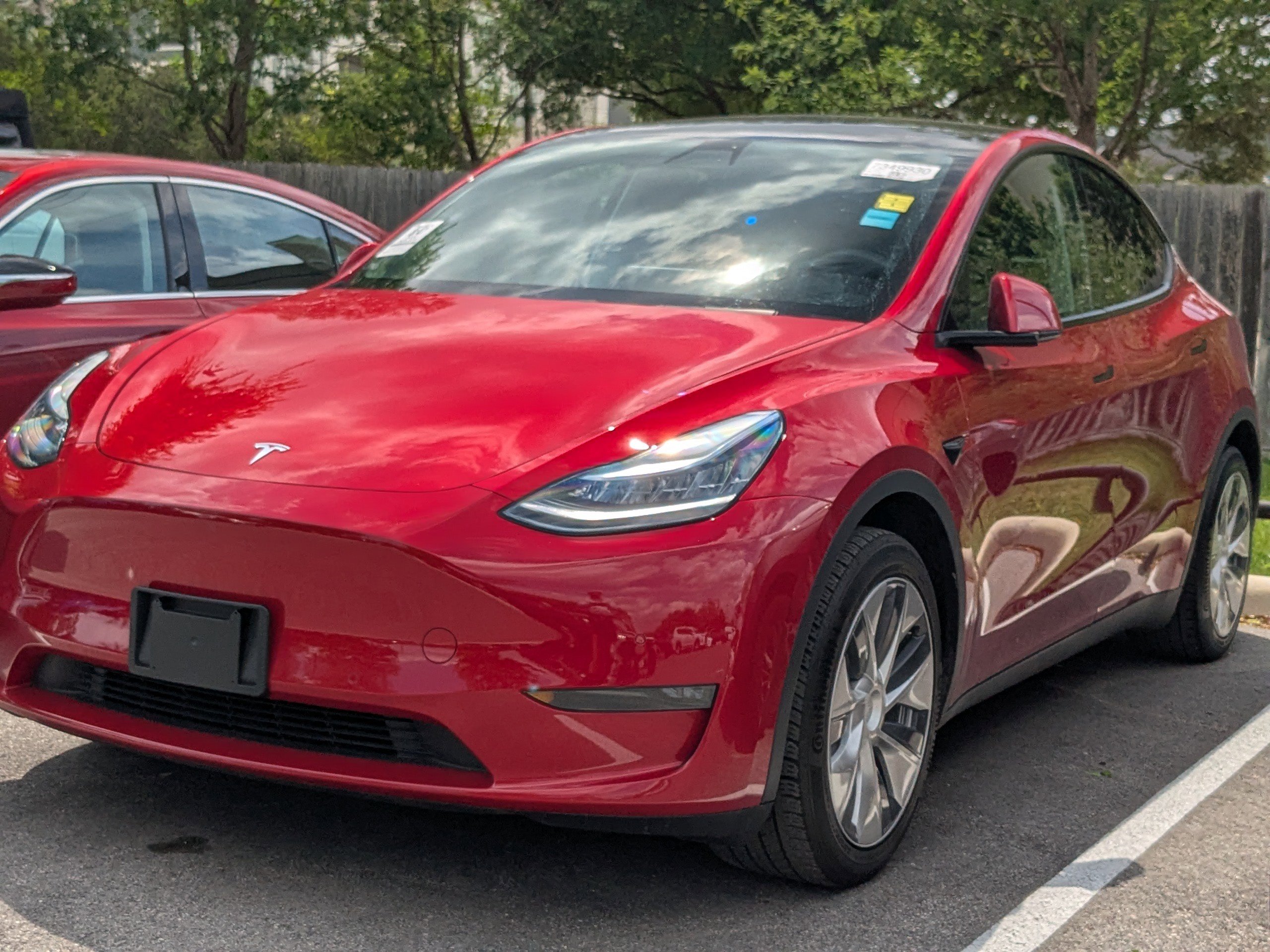 Used 2020 Tesla Model Y Long Range image 3