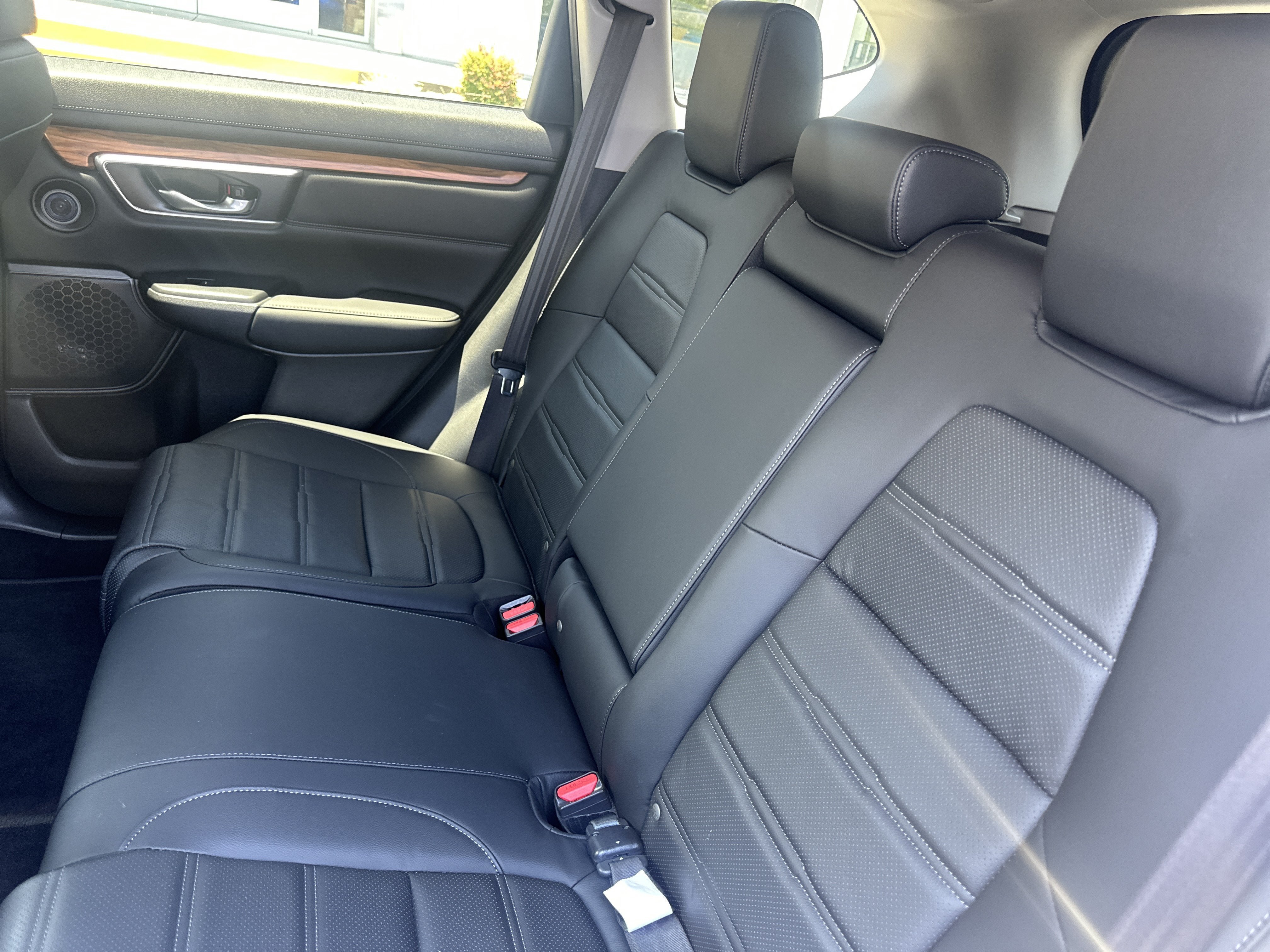 Used 2020 Honda CR-V Touring image 19