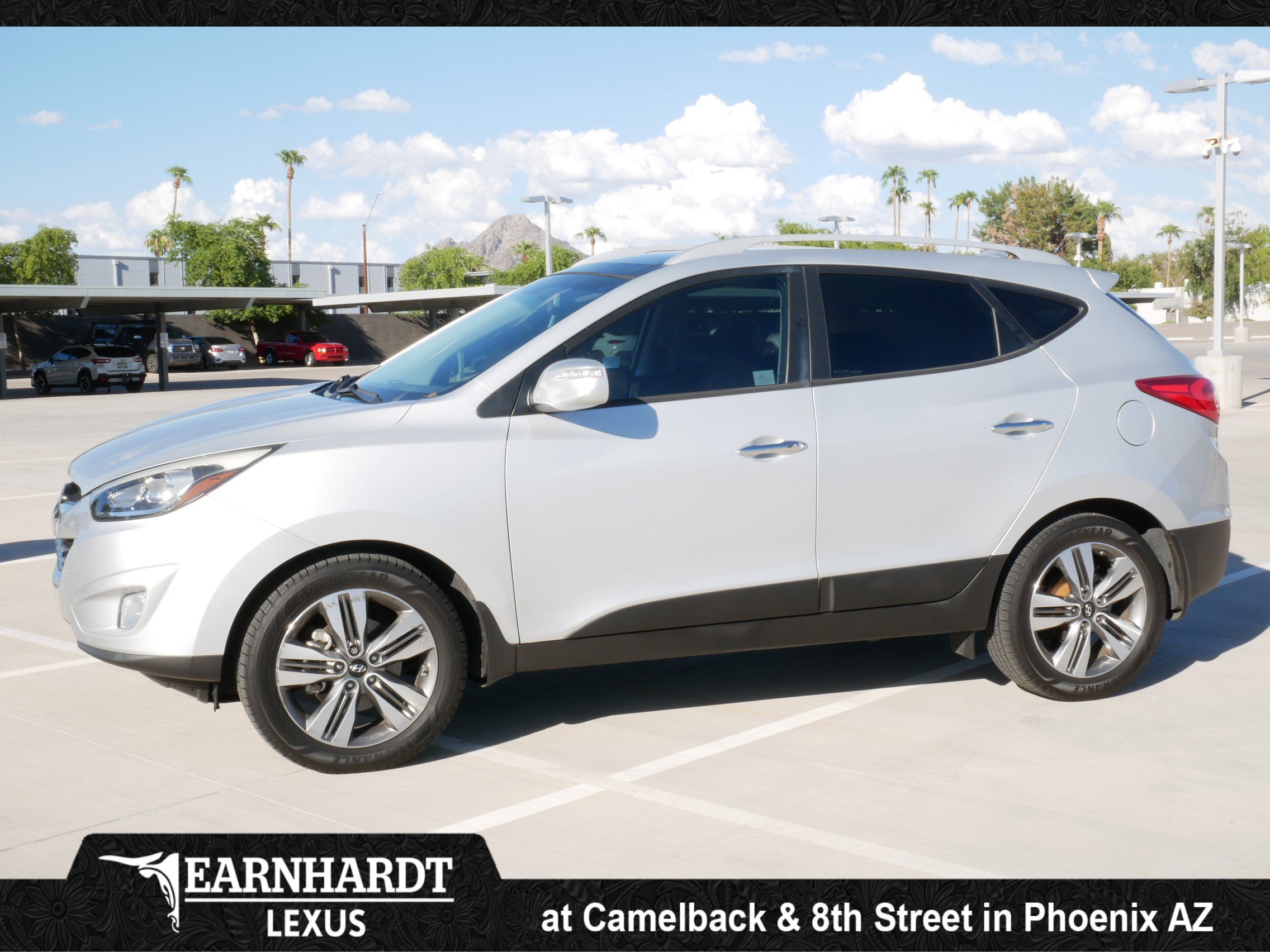 Used 2014 Hyundai Tucson Limited w/ Technology Package 02