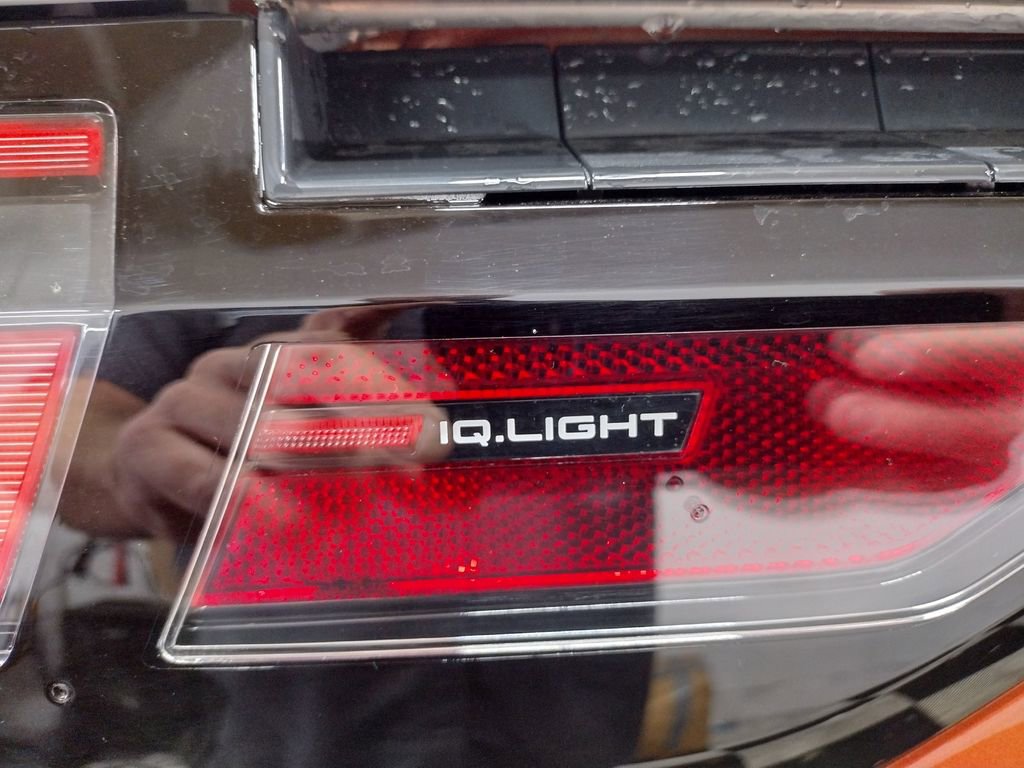 New 2025 Volkswagen ID. Buzz 1st Edition image 18