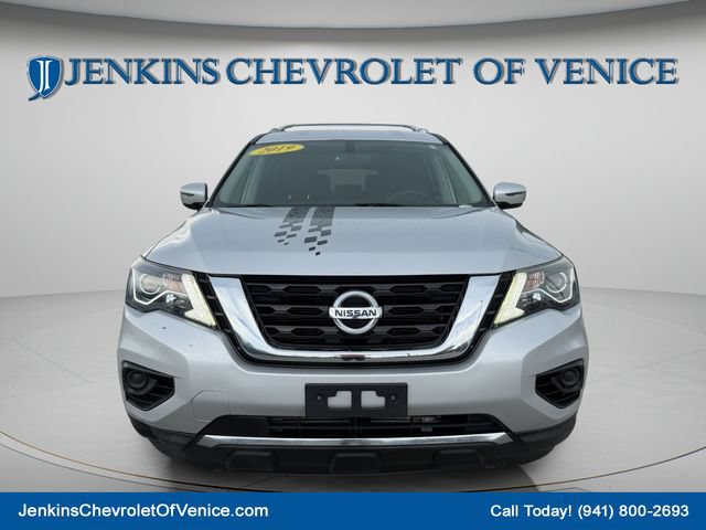 Used 2019 Nissan Pathfinder S AWD/4WD image 11