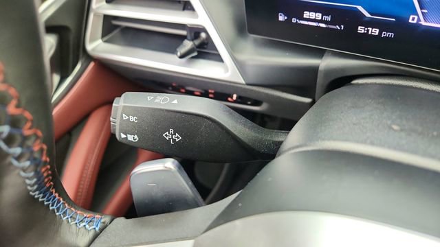 Used 2026 BMW M440i Coupe RWD image 37