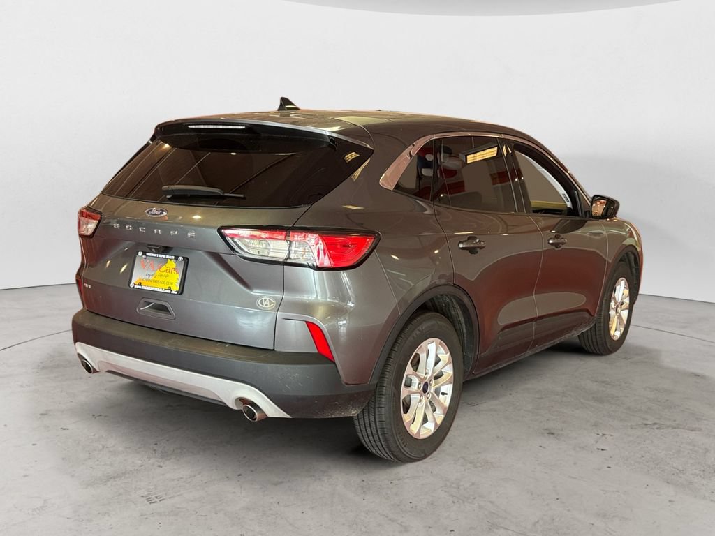 Used 2022 Ford Escape SE w/ Convenience Package FWD image 3