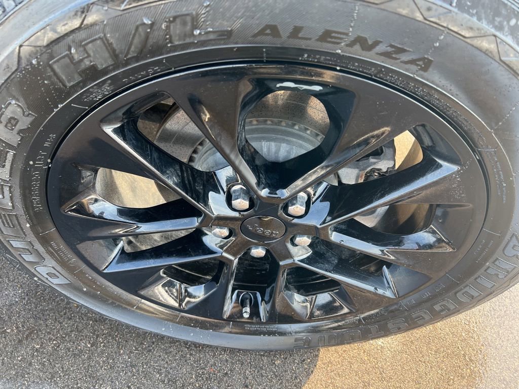 Used 2021 Jeep Wrangler Unlimited Sahara image 39