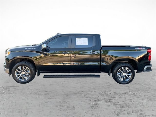 Used 2025 Chevrolet Silverado 1500 LT AWD/4WD image 5