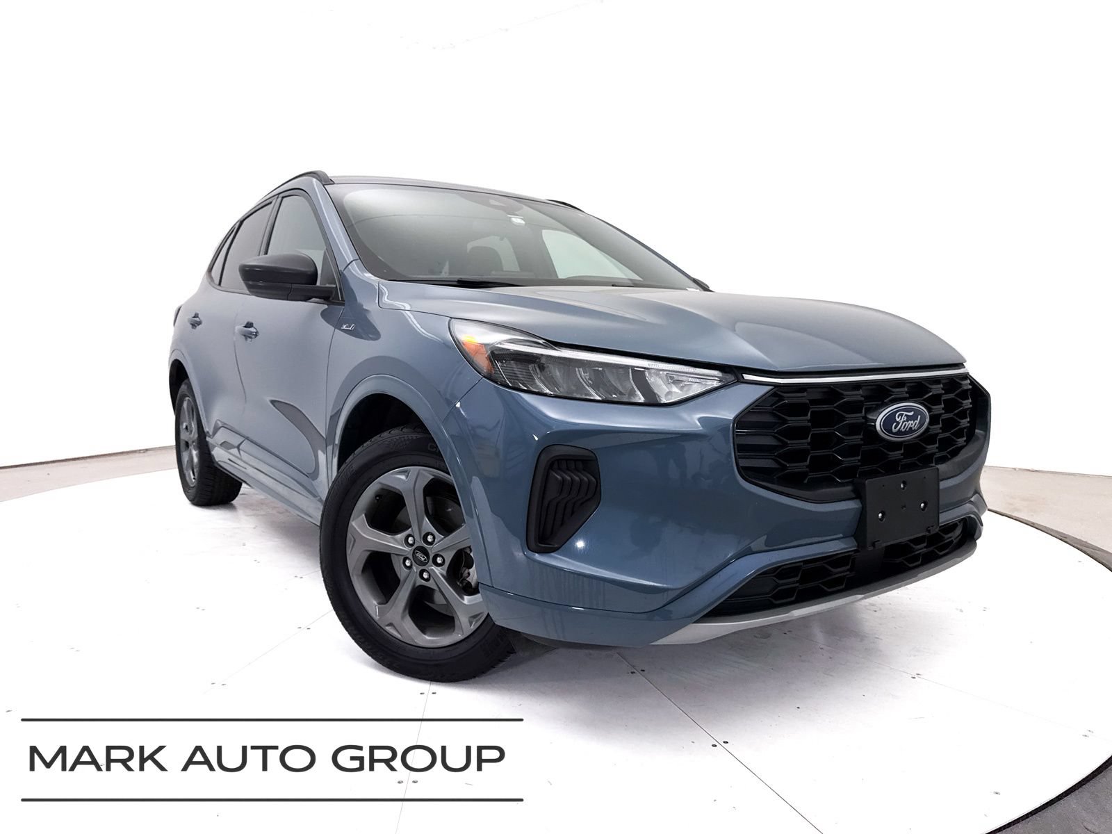 Used 2024 Ford Escape ST-Line AWD/4WD image 1
