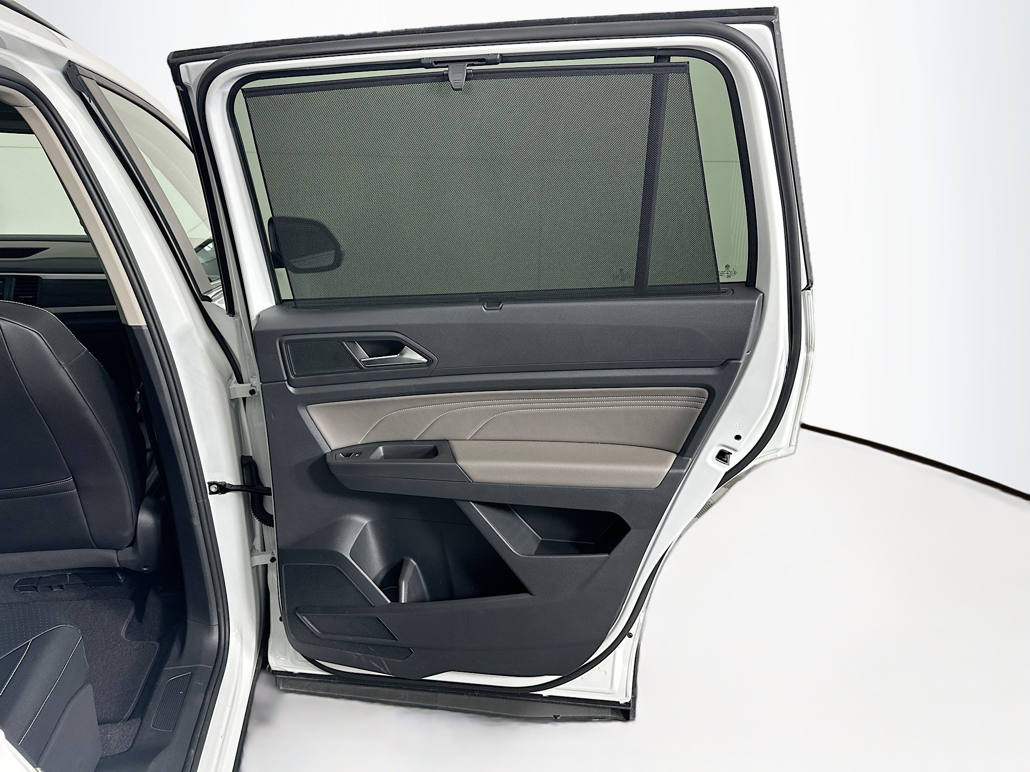 Used 2023 Volkswagen Atlas SE FWD image 30