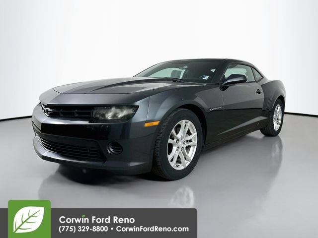 Used 2015 Chevrolet Camaro LS RWD image 3